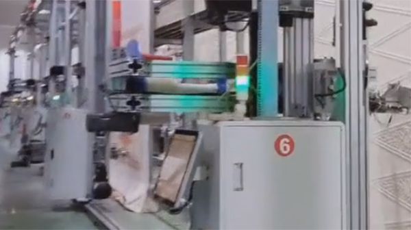 Automatic Tufting Machine 1